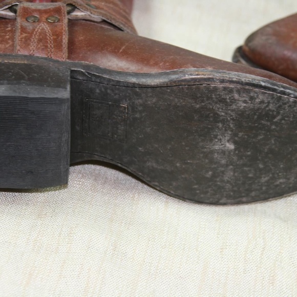 Frye Boots Billy Harness Cowboy Boots Distressed - Picture 8 of 8